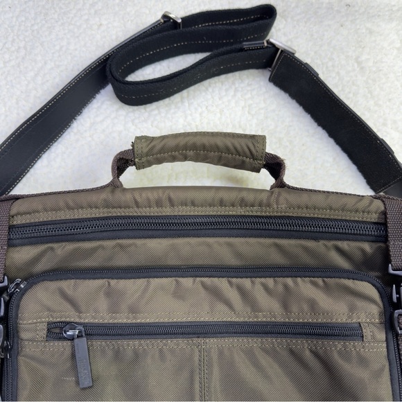 Kipling Hacker Commuter Bag - Picture 5 of 16